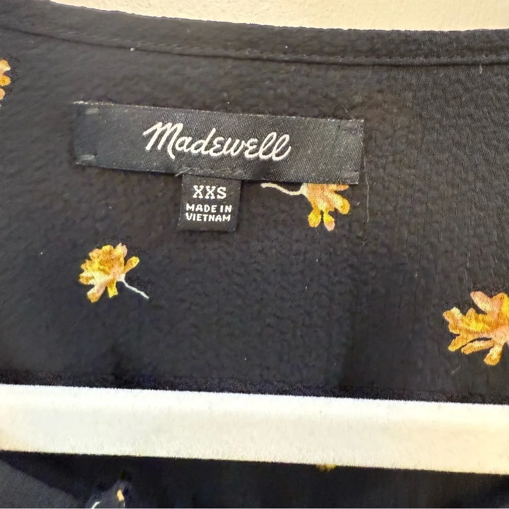 MADEWELL tie-waist mini dress in french daisies - Picture 7 of 11